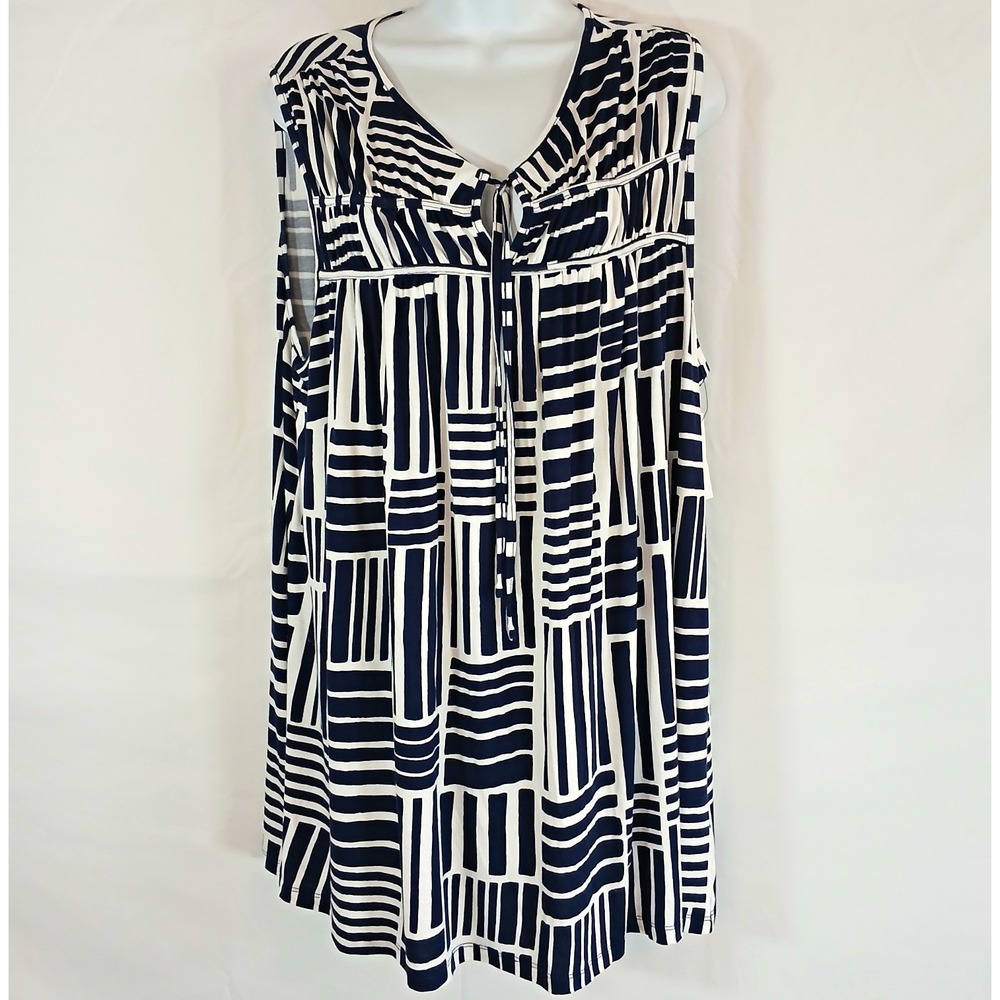 Lane Bryant dress navy white geometric v-neck tie sleeveless Sz 18 casual travel